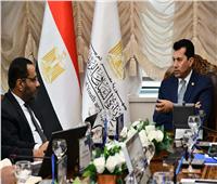وزير الرياضة يبحث ربط أنشطة اللياقة البدنية ببيانات الصحة العامة  