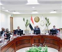 وزير التعليم يوجه بإعداد دراسة لعلاج مشكلة القرائية لدى طلاب الابتدائية