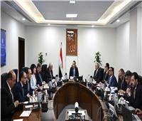 رئيس الوزراء يستعرض النتائج التعاون بين جامعة أكسفورد ومستشفى 500500 