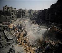 استشهاد 13 فلسطينيًا بقصف الاحتلال لخيام ومدارس تؤوي نازحين في قطاع غزة