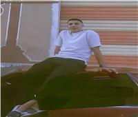 كان جالساً داخل سيارته.. مصرع شاب إثر انهيار عقار بكفر الشيخ