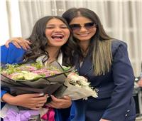 أجمل يوم في عمري.. إيناس عزالدين تحتفل بتخرج ابنتها نغم (صور)