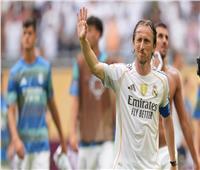 مودريتش يودع ريال مدريد في ليلة رباعية الباريس