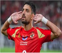 مصير «طاهر» غامض.. «ريبيرو» لم يقتنع باللاعب وادارة الأهلي تتمسك بإستمراره