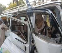 بالأسماء| تفاصيل إصابة 21 شخصًا بينهم أطفال في انقلاب ميكروباص بالإسماعيلية