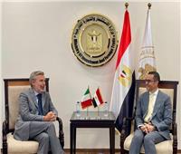 وزير الاستثمار يبحث سبل تعزيز العلاقات الاقتصادية مع إيطاليا