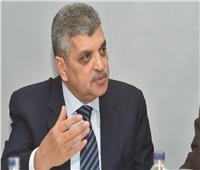 قناة السويس: عدد السفن اليومية زاد لـ75 وسفن عملاقة تعبر بانتظام دون تأخير
