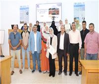 تفريخ الأسماك ورعايتها في برنامج تدريبي بالبحوث الزراعية