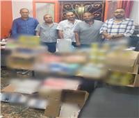 ضبط ألبان أدوية مجهولة المصدر داخل عيادة أطفال بمركز جرجا بسوهاج 