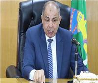محافظ المنيا يوجه باستغلال الفصول الدراسية لمواجهة الكثافة الطلابية