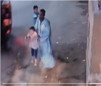 ضبط المتهم بالتعدي على طفلة بالضرب ومحاولة سرقتها بأسيوط   