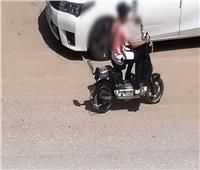«قنبلة موقوتة».. «السكوتر الكهربائي» وسيلة ترفيه أم أداة للجريمة؟