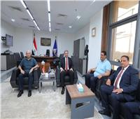 محافظ دمياط يلتقى مع أعضاء مجلس الشيوخ بعد فوزهم بالانتخابات 