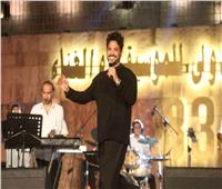 مصطفى حجاج يتألق في مهرجان القلعة 2025  
