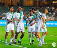 أهلي جدة يكتسح القادسية بخماسية مثيرة ويتأهل لنهائي كأس السوبر السعودي