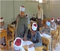 طلاب الثانوية الأزهرية الدور الثانى يؤدون اليوم امتحان التاريخ والفيزياء