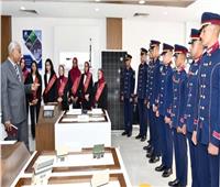 القوات المسلحة تنظم زيارة لوفد من الإعلاميين وطلبة الجامعات للشركة العربية العالمية للبصريات