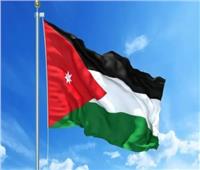 رئيس الأركان الأردني يبحث مع قائد «المركزية الأمريكية» تعزيز التعاون العسكري