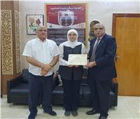 تعليم القليوبية يكرم الفائزة بجائزة الدولة للمبدع الصغير في «التأليف المسرحي»   