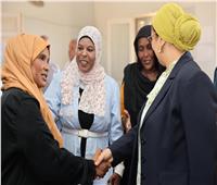 رئيسة المجلس القومي للمرأة تتفقد النادي النسائي والوحدة الصحية بمدينة حلايب