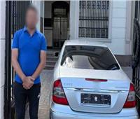 نسر وزجاج فاميه.. الداخلية تكشف حقيقة قيادة ضباط سيارة دون لوحات