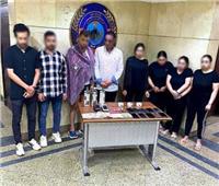 سقوط سيدة تدير نادٍ صحي وهمي لممارسة الأعمال المنافية للآداب بالمعادي