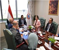 عبدالغفار يبحث مع البنك الدولي دعم التأمين الصحي وتطوير الرعاية الأولية