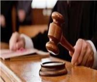 8 سنوات لعامل ونجليه بتهمة إحراز سلاح والاتجار في المخدرات بسوهاج