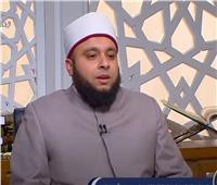 أمين الفتوى يوضح حكم إرتداء الرجل لـ "سلسلة فضة"