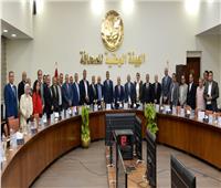 محافظ الجيزة: إقامة أسواق اليوم الواحد ومعارض أهلاً مدارس لخدمة المواطنين