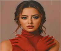 إلهام عبد البديع تعلن اعتزال الفن بعد ساعات من عودتها لزوجها 