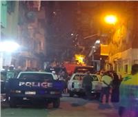 بالصور.. مصرع طفلة وإصابة سيدتين في انهيار سقف منزل بالإسكندرية