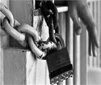 روج عملات مزورة.. تجديد حبس متهم بالإحتيال على المواطنين بالقاهرة