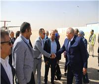 محافظ الوادي الجديد يستقبل وفد المحافظة من قيادات سابقة ورؤساء الجمعيات الأهلية
