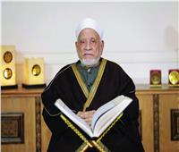 وصول جثمان الدكتور أحمد عمر هاشم الجامع الأزهر لأداء صلاة الجنازة عقب الظهر