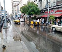 الإسكندرية تحت الأمطار.. تفاصيل حالة الطقس المتغيرة في عروس البحر المتوسط 