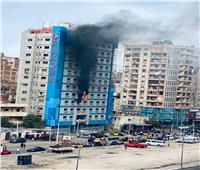 حريق هائل في مستشفى راقودة بالإسكندرية.. ومحاولات لاجلاء المرضى| صور