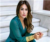 منة شلبي طاردتها بأربعة أفلام.. هند صبري نجمة الربع قرن