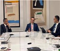 وزير الاستثمار يلتقي مجموعة مستثمرين دوليين يرغبون في دخول السوق المصرية