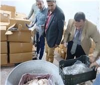 ضبط أسماك وجمبرى وسبيط منتهية الصلاحية بأحد الثلاجات بالإسكندرية