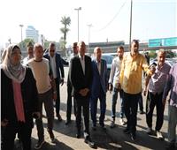 محافظ القاهرة يتفقد عدد من المواقف للتأكد من الالتزام بالتعريفة الجديدة