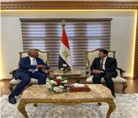 تفاصيل اجتماع وزير الرياضة مع رئيس كاف