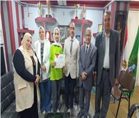 مدير تعليم المنوفية يكرم الطلاب الفائزين في مسابقات كانجرو وRobox الدولية
