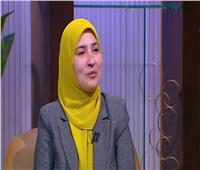 هل عمل الزوجة يوجب عليها المشاركة في نفقات البيت؟.. عضو الأزهر العالمي توضح