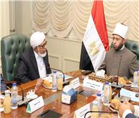 وزير الأوقاف يستقبل نائب رئيس جامعة دار الهدى بالهند لبحث سبل التعاون