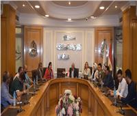 تجارية القاهرة مع «الطب البيطري» وسلامة الغذاء لتطوير قطاع الدواجن