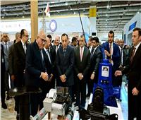  رئيس الوزراء يتفقد معرض الصناعة "MEA Industry" بحضور كامل الوزير