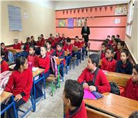 مدير "تعليم الجيزة" يتابع انتظام الدراسة بمدارس الدقي والعجوزة