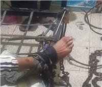 براءة أب قيد نجله بالجنازير لمنعه من تعاطي المخدرات في أكتوبر