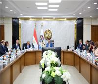 وزير قطاع الأعمال العام:4.7 مليار جنيه صافي ارباح الشركة القابضة للسياحة والفنادق